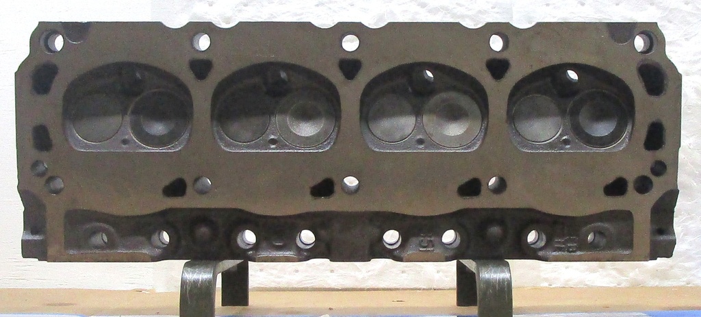 1975-1980 Reconditioned Cast Iron Cylinder Head For Ford 5.8L/351 CID V8, 16V OHV ( BOTH ) With Valves and Springs only, Castiing # D5TE-EB, 2F34, Vin : G, H, Compatible With : Bronco, Custom 500, E-Series Vans, Elite, F-Series Trucks, Gran Torino, Granada, LTD, Ranchero, Thunderbird, Torino, ( $50.00 Core Charge ) this is a Used casting so there are visible chips and scratches but they will not affect the performance of the cylinder head. C.H.E will provide Return Core label, please ask for shipping information.