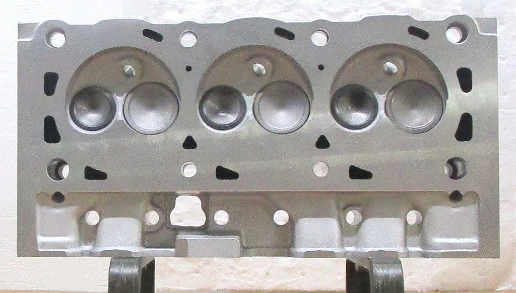 1996-1998 Reconditioned Aluminum Cylinder Head For Ford 3.8L/232 CID, V6 12 Valves OHV ( BOTH ) Valves And Springs Only, Casting # RF F6ZE 6090-B22E, N37, 2FX3, Compatible With : Mustang, Thunderbird, Vin : 4 ( No Core Charge ) this is a Used casting so there are visible chips and scratches but they will not affect the performance of the cylinder head, please ask for shipping information.