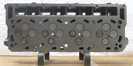 [2V0038VS] 2003-2007 Reconditioned Cast Iron Cylinder Head For Ford 6.0L/363 CID V8, 32 Valve OHV, Turbo Diesel ( Both ) Valves And Springs Only, 18mm Dowel Holes, No Visible Casting #, Compatible With : E-Series Van, F-Series Trucks, Excursion, Vin : P ( No Core Charge ) this is a Used casting so there are visible chips and scratches but they will not affect the performance of the cylinder head, Please ask for shipping information.