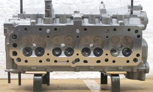 [170006WC] 2004-2005 Reconditioned Aluminum Cylinder Head for Chevrolet Aveo 1.6L/98 CID,16 Valve DOHC ( IN LINE ) With Cams, No Visible Casting #, 2CWU, Vin : 6, ( $100. Core Charge ) this is a Used casting so there are visible chips and scratches but they will not affect the performance of the cylinder head. C.H.E will provide Return Core label, please ask for shipping information.