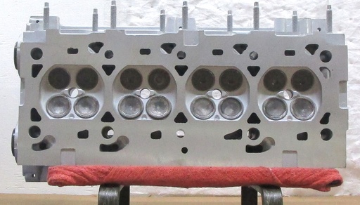 [2V0406WC] 1995-1997 Reconditioned Aluminum Cylinder Head For Ford 2.0L/121 CID L4, 16 Valve DOHC ( IN LINE ) Casting # RF 958M-6090-CA, 2FN9, Vin : L, Compatible With : Countour, Mercury Mystique, Vin : 3, ( $100.00 Core Charge ) This is a Used casting so there are visible chips and scratches but they will not affect the performance of the cylinder head, C.H.E will provide Return Core label, please ask for shipping information.