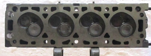 [310010VS] 1982-1987 Reconditioned Cast Iron Cylinder Head for GM/Chevrolet 1.6L/98 CID L4, 8V SOHC ( In Line ) V&S only, Casting #14032363, Eng Code : L17, Vin : C, Compatible With : Chevrolet Chevette, 1985 Pontiac 1000, ( No Core Charge ) this is a Used casting so there are visible chips and scratches but they will not affect the performance of the cylinder head. C.H.E will provide Return Core label, please ask for shipping information.