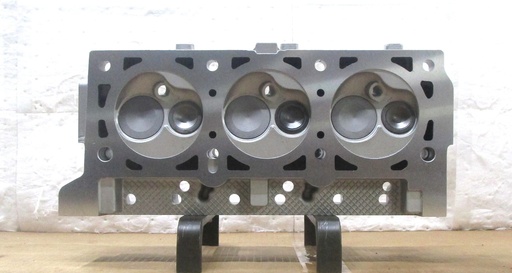 [23R1519VS] 2001-2010  Recoditioned Aluminum Cylinder Head For Dodge/Chrysler 3.3L/201, 3.8/231 CID V6, 12 Valve SOHC ( RIGHT ) Valves And Springs Only, No EGR, Casting # 04694688AAR, 2DA3, Compatible With : Town & Country, Voyager, Grand Voyager ( $100.00 Core Charge ) this is a Used casting so there are visible chips and scratches but they will not affect the performance of the cylinder head. C.H.E will provide Return Core label, please ask for shipping information.
