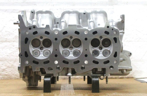 [4PR303VS] 2006-2015 Reconditioned Aluminum Cylinder Head For Lexus IS250 2.5L/2499 CID V6, 24 Valve DOHC. ( RIGHT ) Valves and Springs Only, Casting # 4GR-RH, 4GRFSE, 2859R ( $100.0 Core Charge ) this is a Used casting so there are visible chips and scratches but they will not affect the performance of the cylinder head. C.H.E will provide Return Core label, please ask for shipping information.