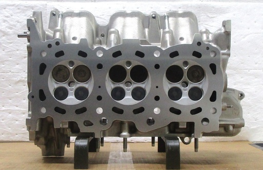 [4PR503VS] 2006-2015 Reconditioned Aluminum Cylinder Head For Lexus IS250 2.5L/2499 CID V6, 24 Valve DOHC. ( RIGHT ) Valves and Springs Only, Casting # 4GR-RH, 4GRFSE, 2859R ( $100.0 Core Charge ) This is a Used casting so there are visible chips and scratches but they will not affect the performance of the cylinder head. Please ask for shipping information.