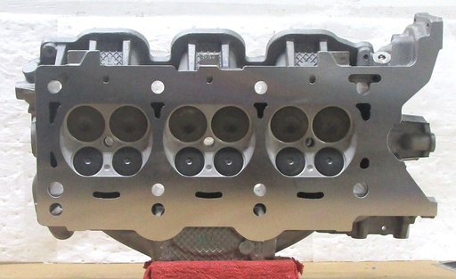 [23L217VS] 2011-2015 Reconditioned Aluminum Cylinder Head For Dodge/Chrysler 3.6L/220 CID V6, DOHC 24 Valve ( LEFT ) With Valves, Springs And Cam Caps Only, No Cams, Casting # 05184445AI, 2DHA2L, Compatible With : 200, 300, Town And Country, Avenger, Caravan, Grand Caravan, Challenger, Charger, Durango, Journey, Vin : G, ($100.0 Core Charge), which will be charged at time of purchase and buyer will be reimbursed when old core is returned. ($640.0 + $100.0 = $740.0) this is a Used casting so there are visible chips and scratches but they will not affect the performance of the cylinder head. C.H.E will provide Return Core label, please ask for shipping information.