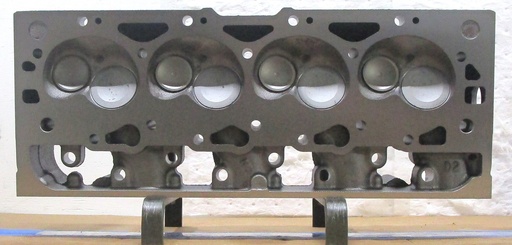 [17R149VS] 2001-2009 Reconditioned Cast Iron Cylinder Head for Chevrolet/GMC 8.1L/496 CID V8, 16V OHV L18 ( RIGHT ) With Valves and Springs, Casting # 12558162, 2CW2R, Compatible With : Chevrolet Silverado, C3500HD, Avalanche, Kodiak, Express Vans, Suburban, GMC Savana Vans, Sierra, Yukon XL 2500, Vin : E, G ( $120.00 Core Charge ) this is a Used casting so there are visible chips and scratches but they will not affect the performance of the cylinder head C.H.E will provide return core label, contact C.H.E for shipping information.