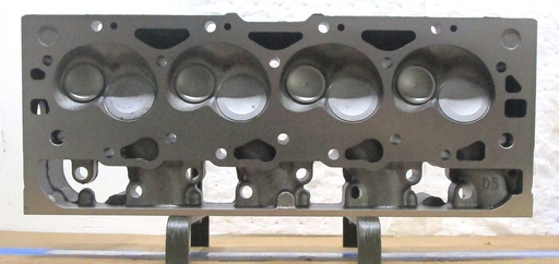 [17L149VS] 2001-2009 Reconditioned Cast Iron Cylinder Head for Chevrolet/GMC 8.1L/496 CID V8, 16V OHV L18 ( LEFT ) With Valves and Springs, Casting # 12558162, 2CW2R, Compatible With : Chevrolet Silverado, C3500HD, Avalanche, Kodiak, Express Vans, Suburban, GMC Savana Vans, Sierra, Yukon XL 2500, Vin : E, G ( $120.00 Core Charge ) this is a Used casting so there are visible chips and scratches but they will not affect the performance of the cylinder head C.H.E will provide return core label, contact C.H.E for shipping information.