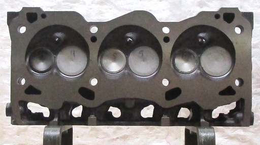 [100020VS] 1996-2005 Reconditioned Cast Iron Cylinder head for Buick 3.8L/231 CID V6, 12V OHV ( BOTH ) Valve and Springs only, Casting # 4781, 2B62, Compatible With : 1996-05 Park Avenue, Regal, Riviera, 2004-05 Chevrolet Impala, Monte Carlo, 1996-99 LSS, 1996-2007 Bonneville, Grand Prix, Vin : 1, ( No Core Charge ) this is a Used casting so there are visible chips and scratches but they will not affect the performance of the cylinder head. C.H.E will provide return Core label, please ask for shipping information.